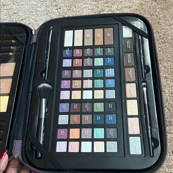 5/$35 ultra beauty Makeup Palette with Lipsticks and Eyeshadows etc - Picture 14 of 16